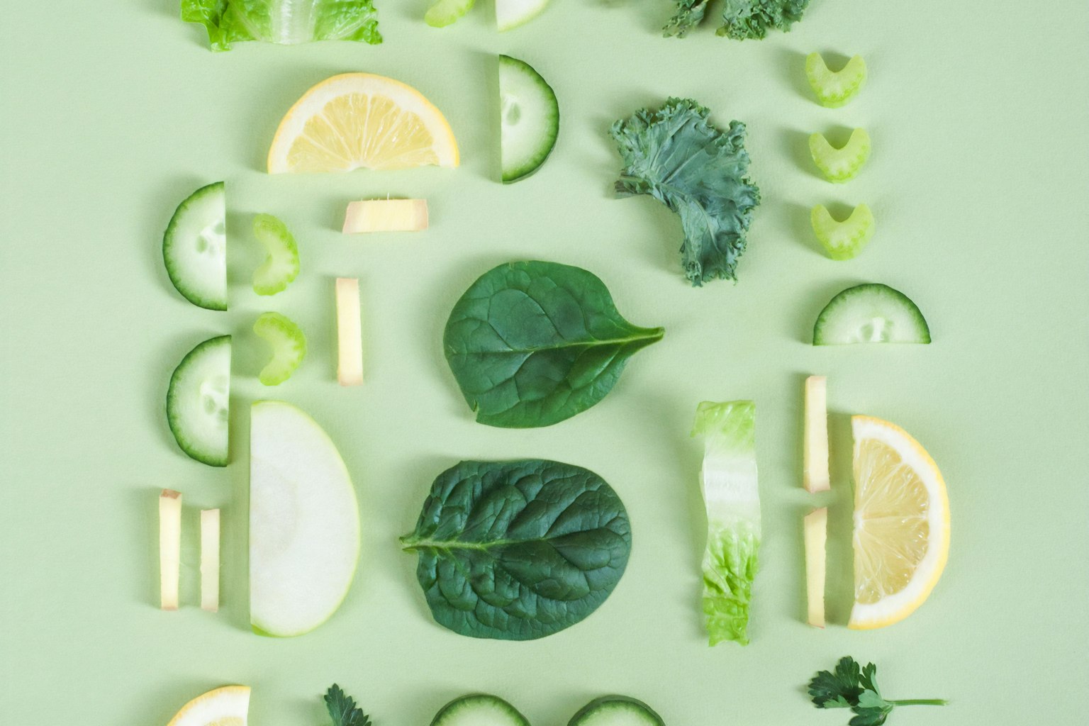 Fresh greens, cucumber and lemon slices